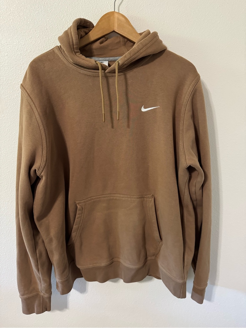 Nike Sportswear Club Fleece Pullover Hoodie Brown Embroidered Swoosh Logo-XL